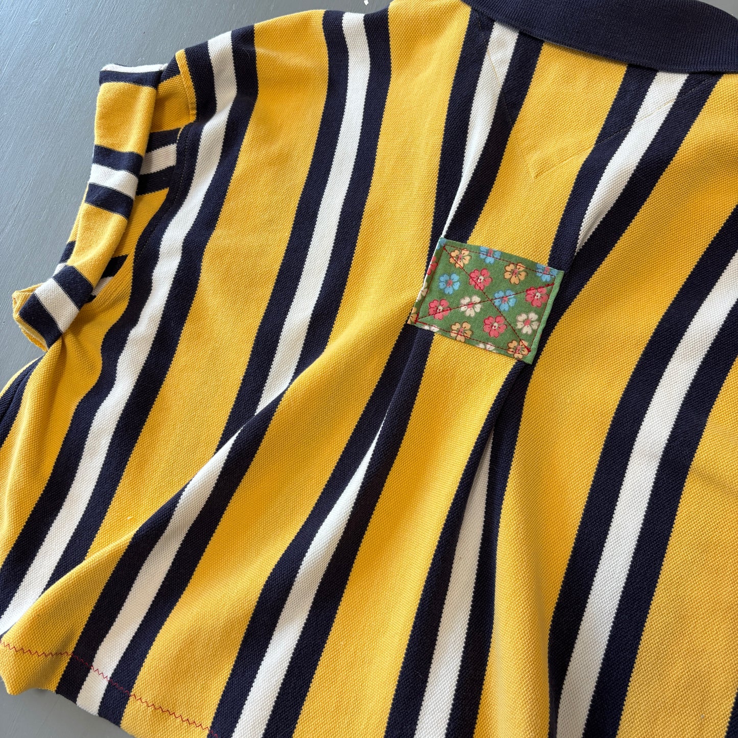 Retro Stripes Crop Polo - S/M